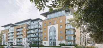 Flat for sale in Argyll Road, Royal Arsenal SE18