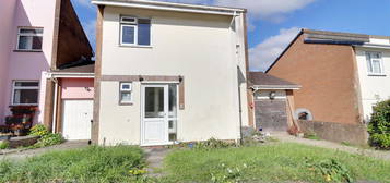 3 bed detached house for sale