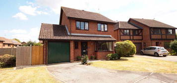 4 bedroom detached house to rent