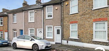 2 bed terraced house to rent