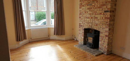 4 bedroom terraced house