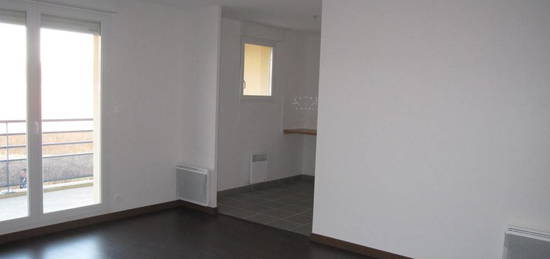 Appartement  à louer, 2 pièces, 1 chambre, 45 m²