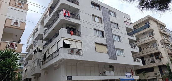 İZBAN BOSTANLI GİRNE BLV 250m EŞYALI TADİLATLI KİRALIK 3+1 DAİRE