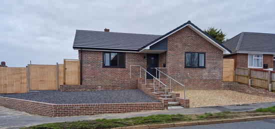 3 bedroom detached bungalow to rent