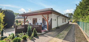 Charmanter Bungalow mit 2 Wohneinheiten im Grünen - Ihr neues Zuhause mit Wohlfühlgarantie!