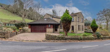 4 bed detached house for sale