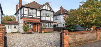 4 bedroom detached house