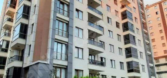 SAHİBİNDEN Şehri İstanbul siteside 2+1 daire