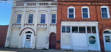 125 S Main St, Star, NC 27356