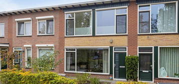 Dominee Thomsonstraat 14