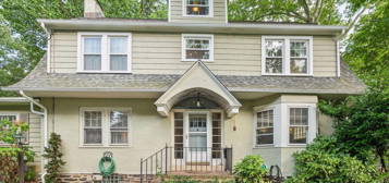 518 Narberth Ave, Merion Station, PA 19066