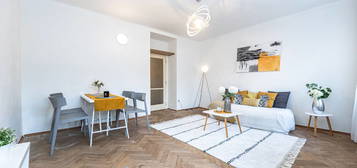 Prodej bytu 2+1 v osobním vlastnictví 70 m², Praha 5 - Košíře