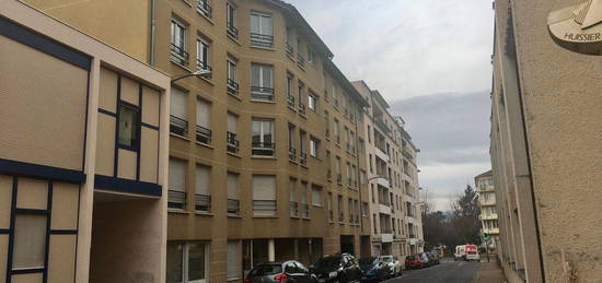 Loue Appartement 3 pièces 74 m2