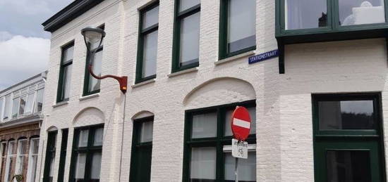 Kamer in Alkmaar voor vrouw werkzaam in zorg.