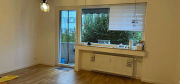 Modernisierte 3 Zi. Whg. mit Balkon