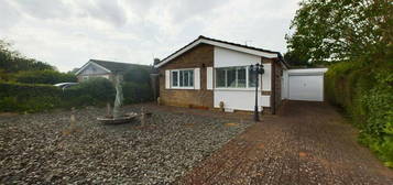 2 bedroom detached bungalow for sale