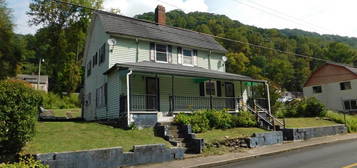 315 East Main St, Lynch, KY 40855