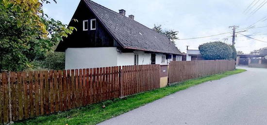 Prodej, rodinného domu 130 m², pozemek 1726m² Mrtník