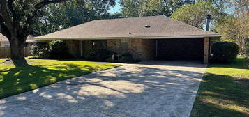 3802 Epperson St, Baker, LA 70714