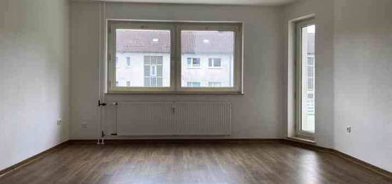 Einzug ab sofort möglich: 3-Zimmer-Wohnung mit modernem Tageslichtbad und Balkon