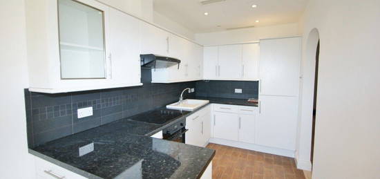 2 bed flat to rent