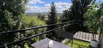 Magnifique appartement lumineux de 25m2 en location meublée, refait à neuf, avec terrasse et vue dégagée, situé au 2ème étage