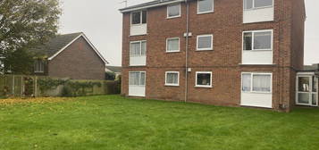 Triplex for sale in Hardwicke Place, London Colney AL2