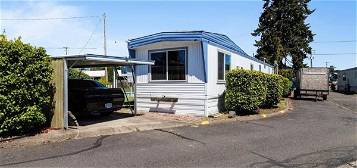 1010 SE Geary St Unit 26, Albany, OR 97322
