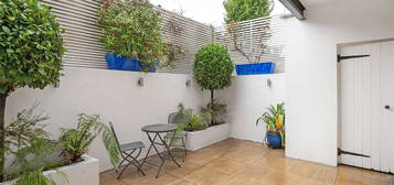 Flat for sale in Gledstanes Road, London W14