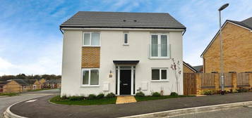 3 bedroom detached house