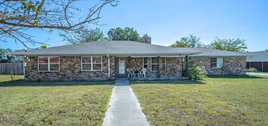 669 S  Oak St, Van, TX 75790