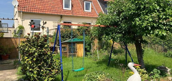 Handwerker aufgepasst! Einfamilienhaus in gewachsener Siedlungslage!