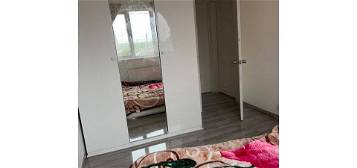 Room to rent in Poundlane, Basildon SS13