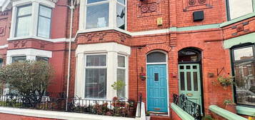 4 bedroom terraced house for sale