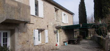 Location maison 4 pièces 150 m²