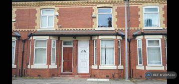 3 bedroom terraced house