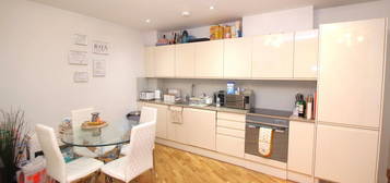 2 bed flat to rent