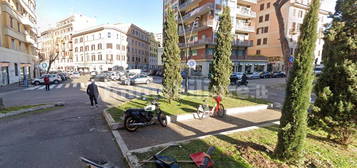 Monolocale piazza dei Re di Roma, Re di Roma, Roma