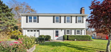 69 Harness Dr, Meriden, CT 06450