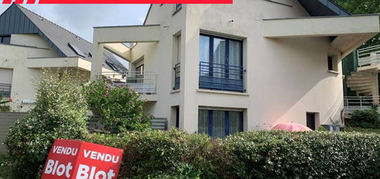 DEJA VENDU à LE RHEU Appartement T3 avec Garage et Terrasse Sud/Ouest