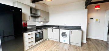 2 bed flat to rent