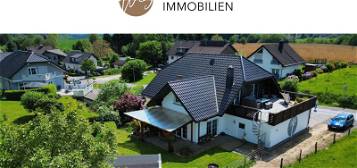 Exklusives Einfamilienhaus mit Einlieger, großzügiger Schnitt, tolle Aussicht, in Much-Henningen