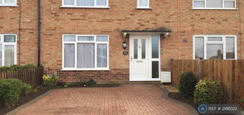 3 bedroom terraced house