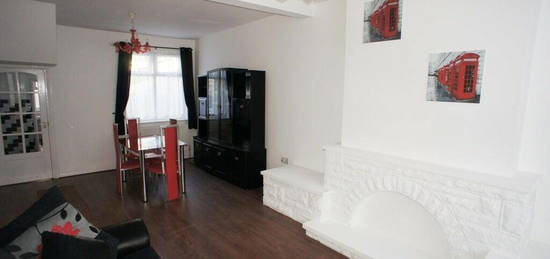 3 bedroom terraced house