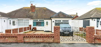 2 bed bungalow for sale