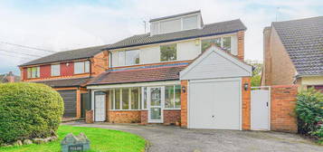 5 bedroom detached house for sale