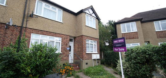 2 bed maisonette for sale