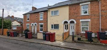 4 bed terraced house to rent