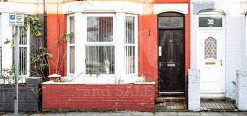 4 bed terraced house to rent