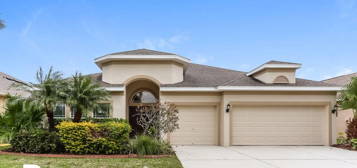 1762 Mira Lago Cir, Ruskin, FL 33570